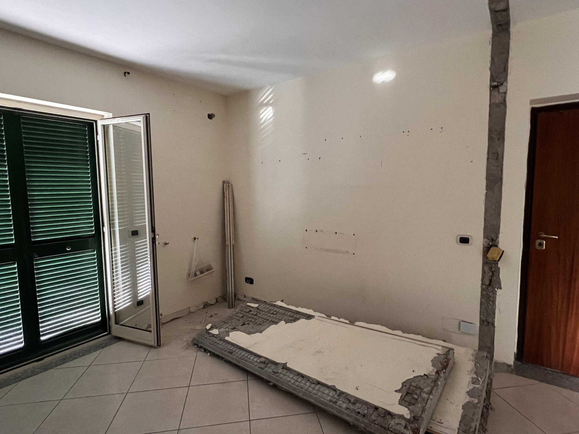 Ristrutturazione residenziale e arredi "casa Balsamo"